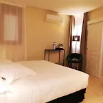 El silencio boutique room